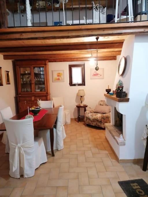 La Casa Nel Borgo Villa Orsogna Eksteriør billede